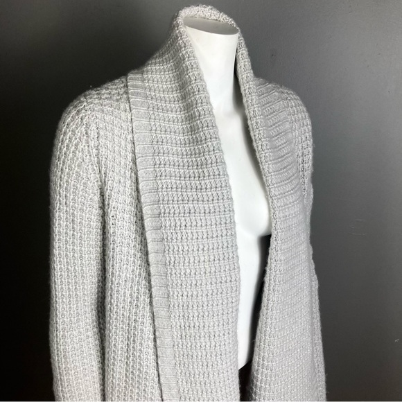 Autumn cardigan blanket sweater soft cozy Cashmere blend light grey size medium - Picture 3 of 10